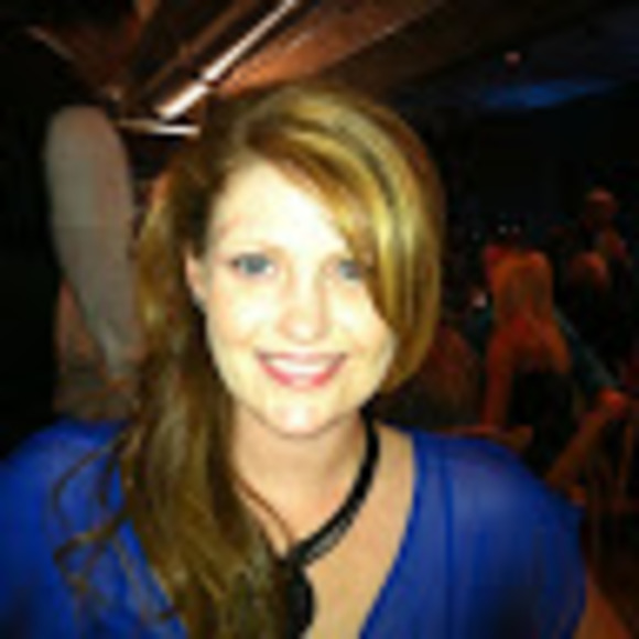 Meet your Posher, Lindsay - Picture 1 of 1